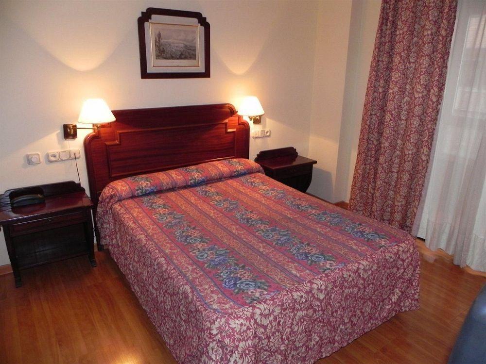 Ana Maria Hotell Granada Exteriör bild