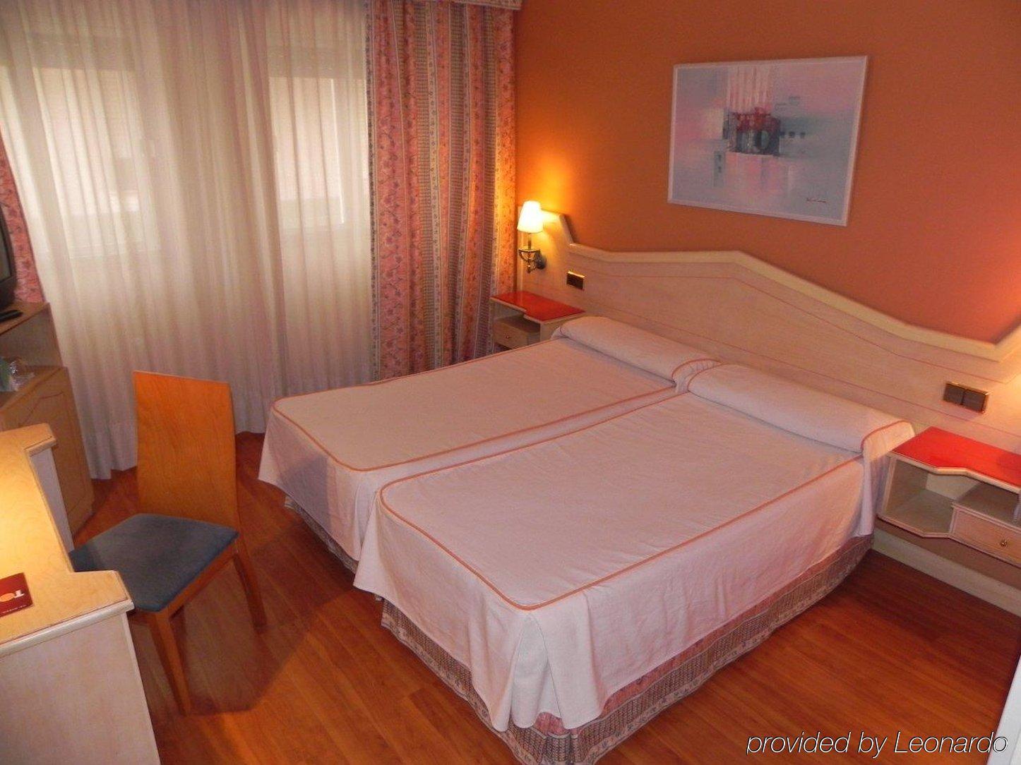 Ana Maria Hotell Granada Rum bild