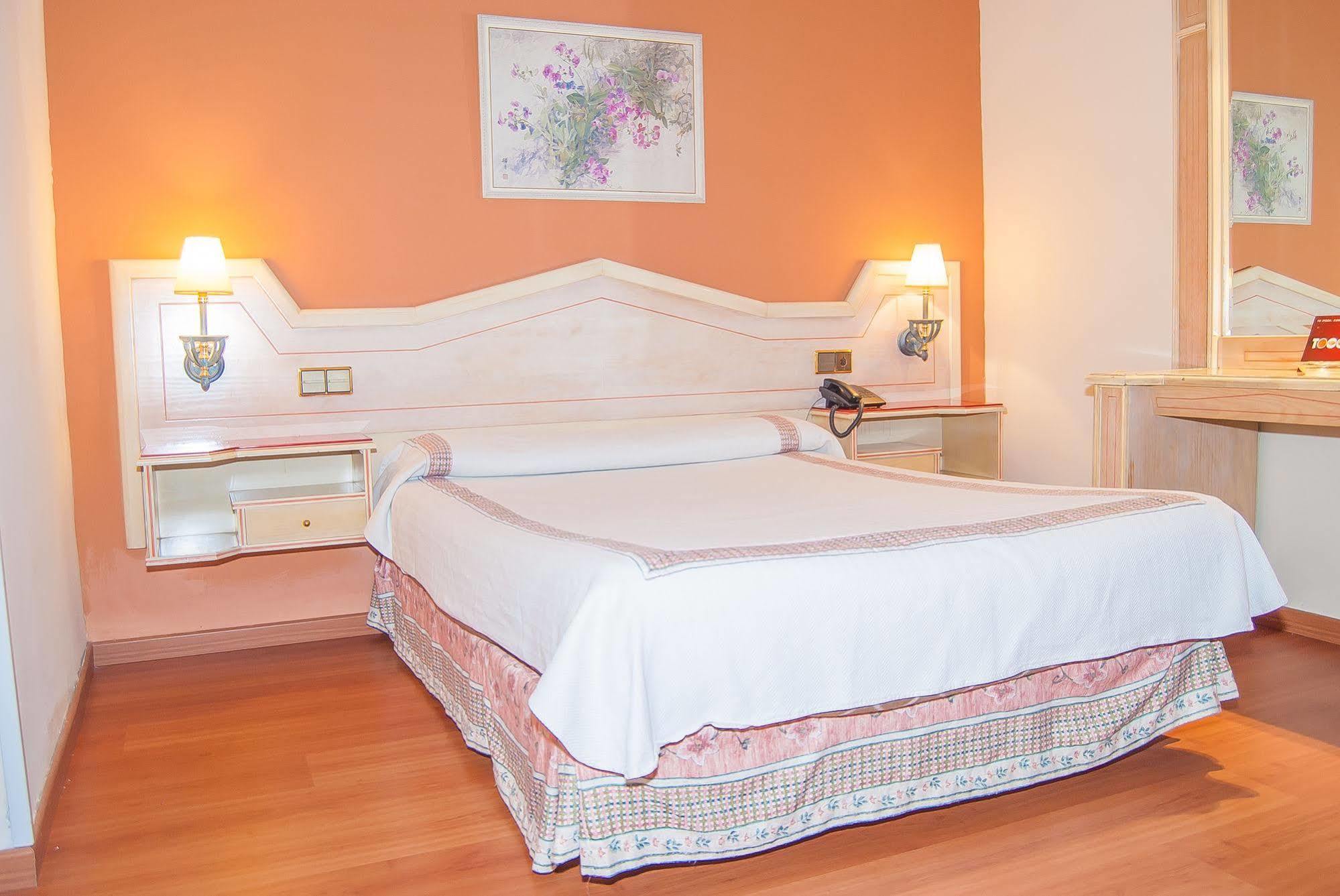 Ana Maria Hotell Granada Exteriör bild