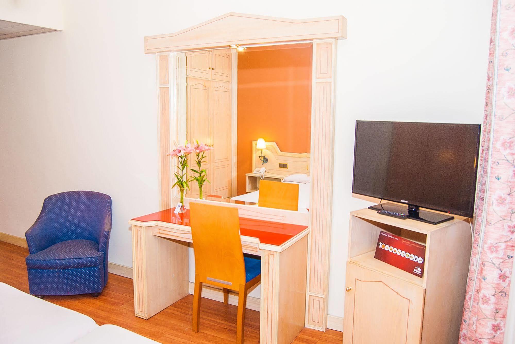 Ana Maria Hotell Granada Exteriör bild