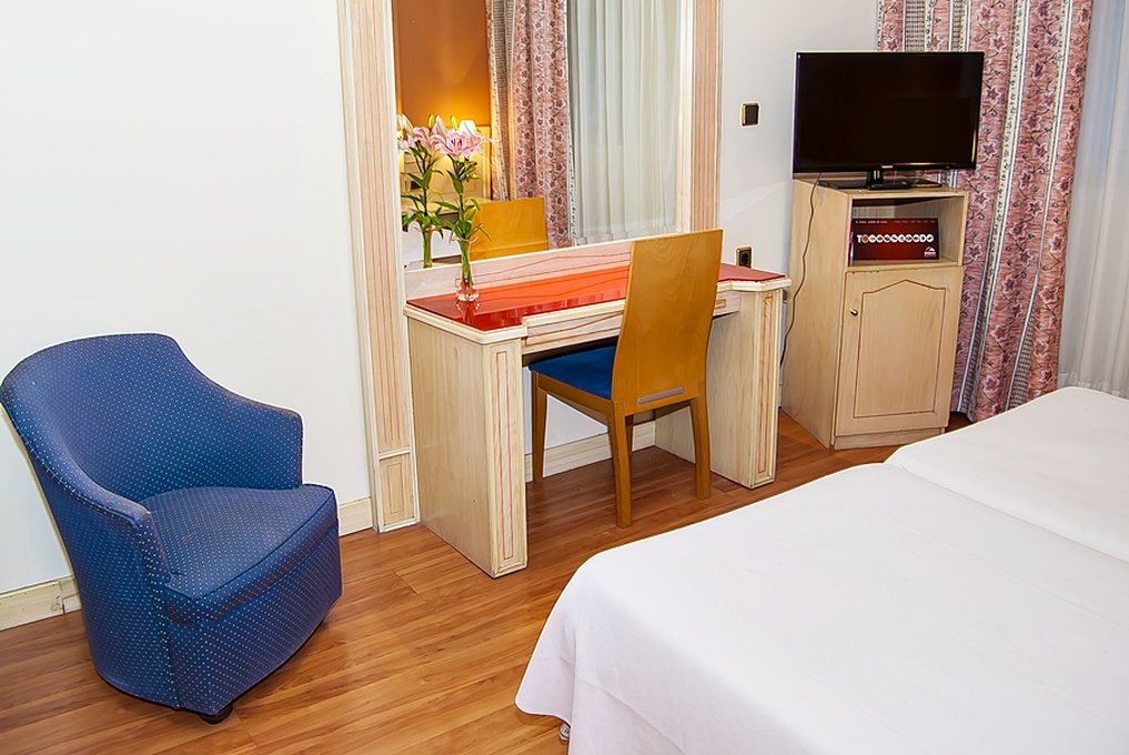 Ana Maria Hotell Granada Exteriör bild